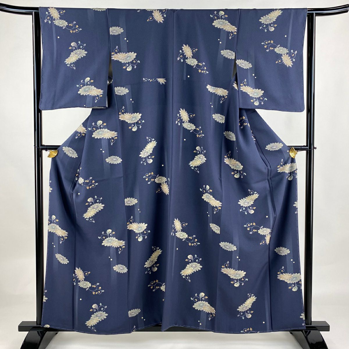 未使用　紬　身丈150cm 青緑 リサイクル 大島紬 大島つむぎ 藍色 経緯絣 十字絣 新古品 9