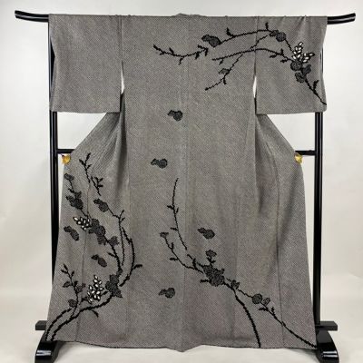 https://buysell.itembox.design/product/014/000002501445/000002501445-01-m.jpg