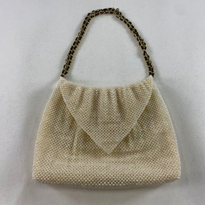 https://buysell.itembox.design/product/014/000002601433/000002601433-01-m.jpg