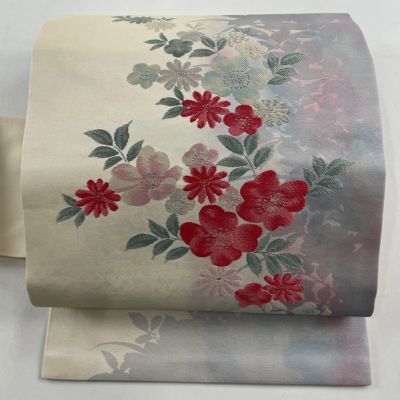 https://buysell.itembox.design/product/026/000002402684/000002402684-01-m.jpg