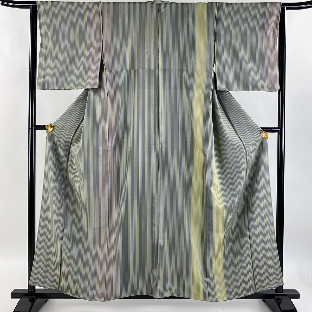 美品】 付下げ 身丈162cm 裄丈65cm M 袷 枝花 螺鈿 金彩 灰緑 正絹 秀