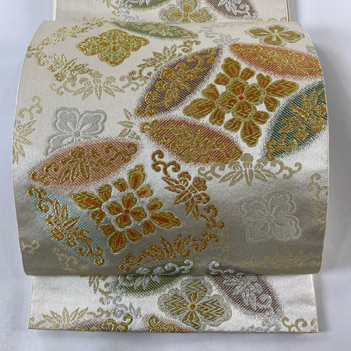 袋帯 美品 秀品 やまと 七宝 花菱 唐織 箔 クリーム 六通 正絹