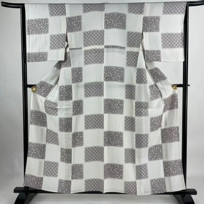 https://buysell.itembox.design/product/035/000002503552/000002503552-01-m.jpg