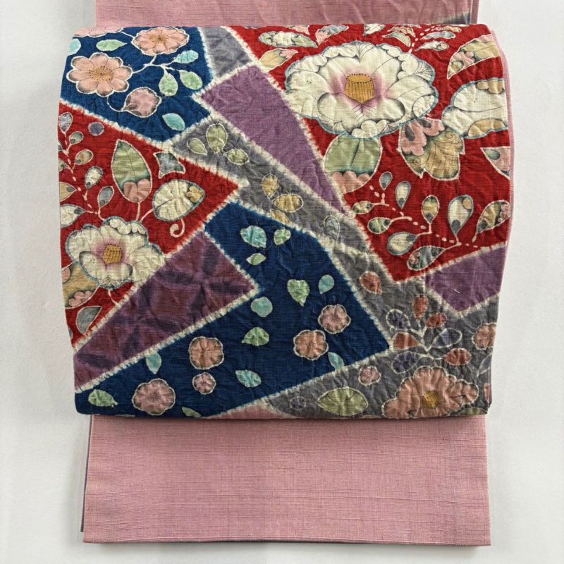 袋帯 秀品 紬地 辻が花 色紙 銀通し ピンク お太鼓柄 正絹｜中古・古着