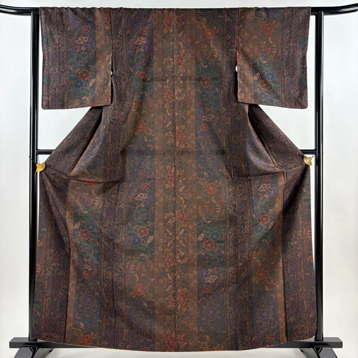 訪問着 身丈164cm 裄丈67cm M 袷 紬地 ますいわ屋 草花 刺繍 金彩 焦