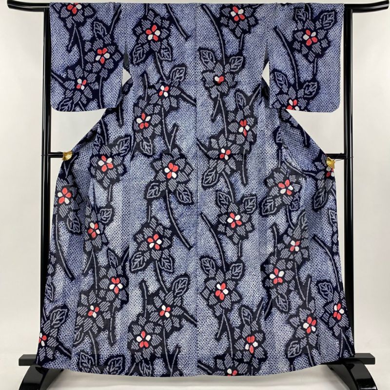 再入荷アイテム 草花 絞り浴衣 裄丈64.5cm 身丈161cm 浴衣 絞り 美品 綿 紺色 着物・浴衣