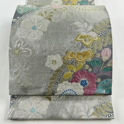 https://buysell.itembox.design/product/047/000002504759/000002504759-01-m.jpg