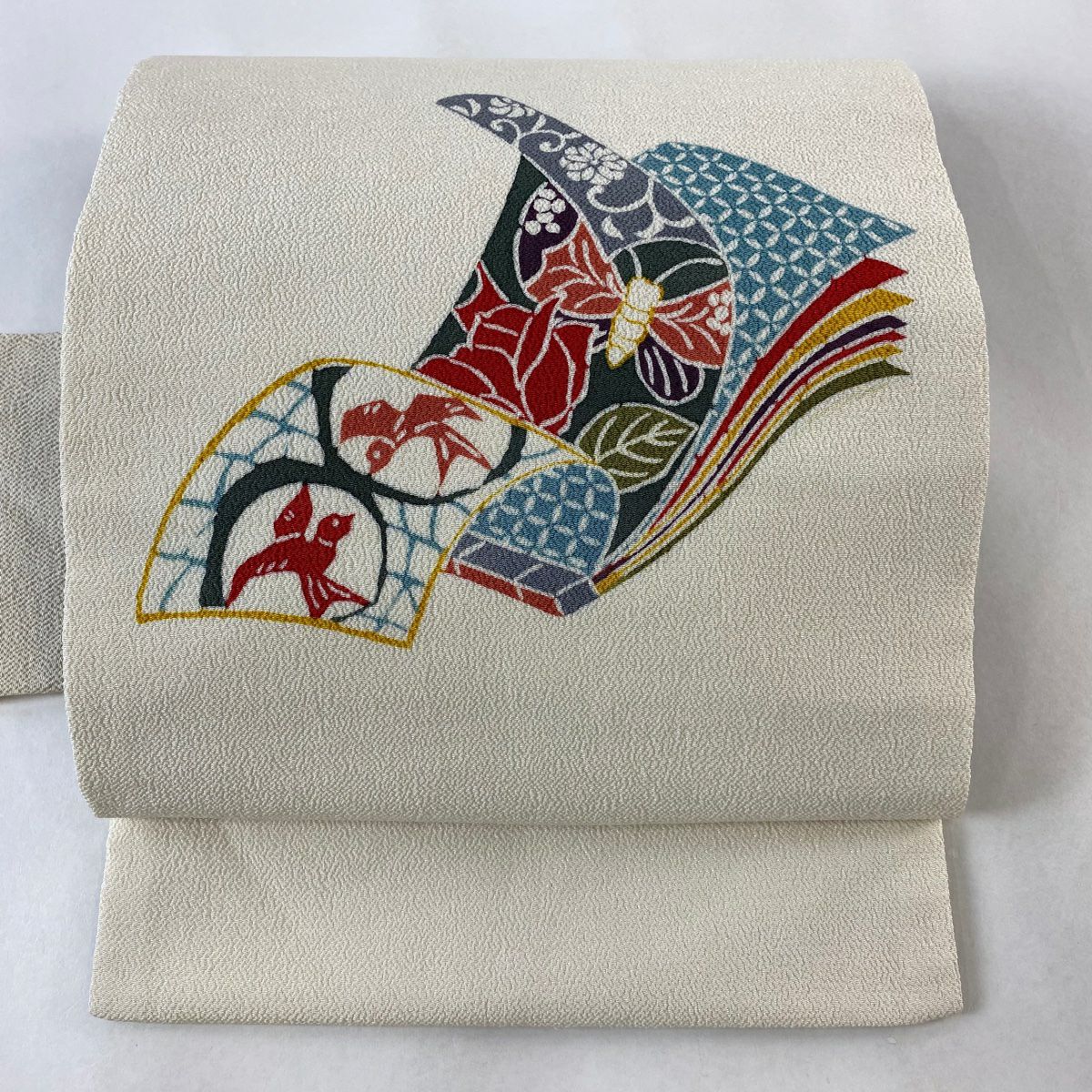 袋帯 美品 秀品 草花 箔 クリーム 六通 正絹｜中古・古着