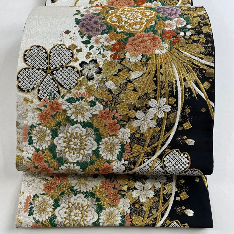 袋帯 美品 秀品 華文 草花 金銀糸 箔 黒 六通 正絹|中古・古着・リサイクル着物通販|バイセル オンライン