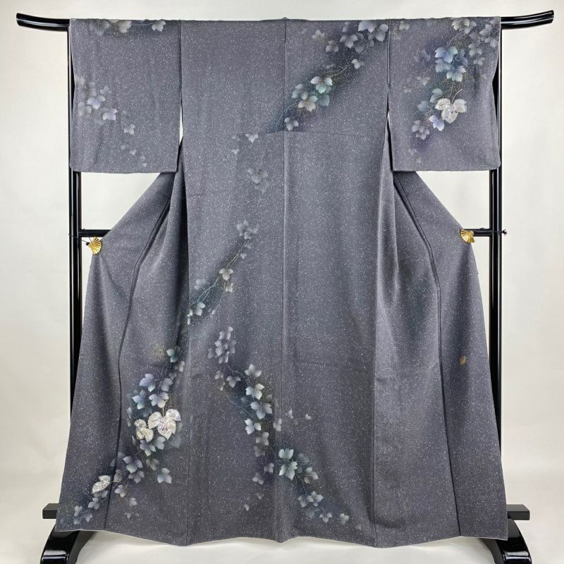 付下げ 身丈164cm 裄丈66cm M 袷 落款あり 蔦 宝尽くし 刺繍