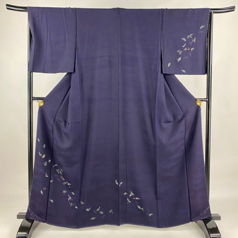 人気のクリスマスアイテムがいっぱい！ M 裄丈67cm 身丈163cm 付下げ 袷 濃紫 金銀彩 葉と実 天然藍染 着物・浴衣