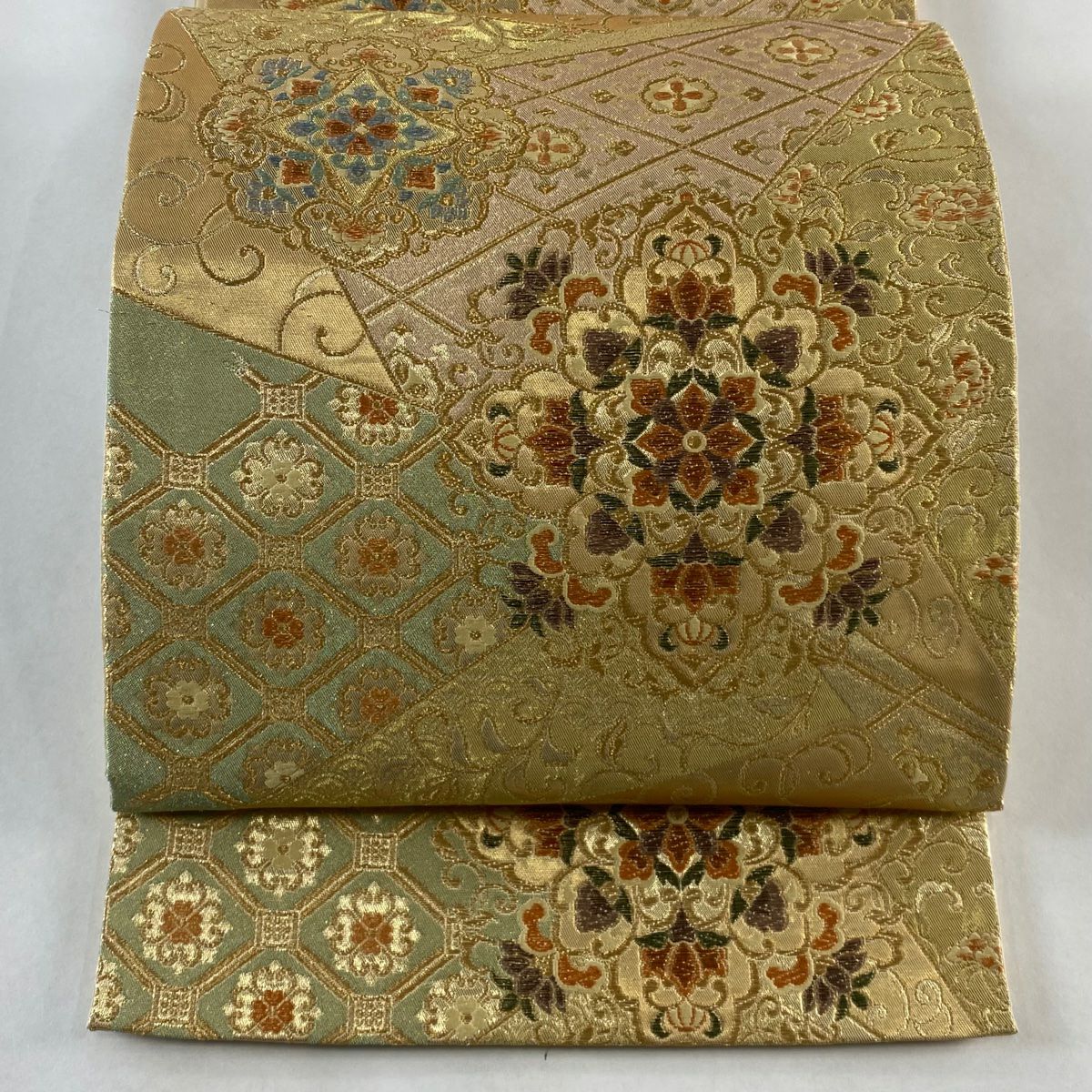 30%OFF 袋帯 美品 秀品 華文 唐草 金糸 箔 金色 六通 正絹 K30
