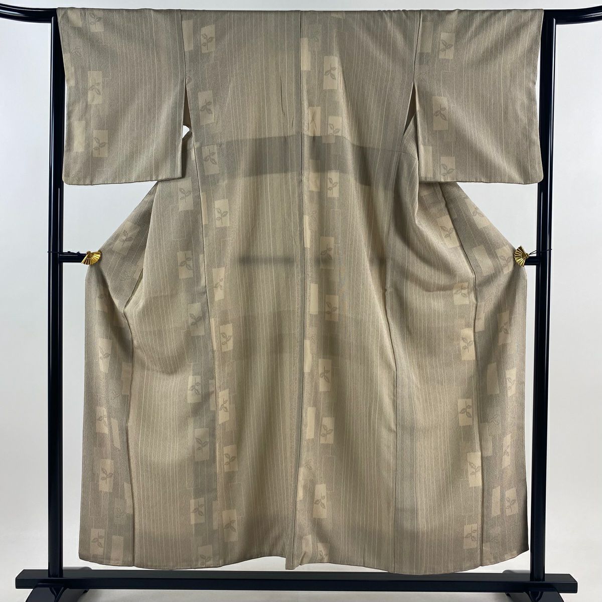 紬 身丈174cm 裄丈71cm L 袷 縦縞 茶緑色 正絹 美品 秀品｜中古