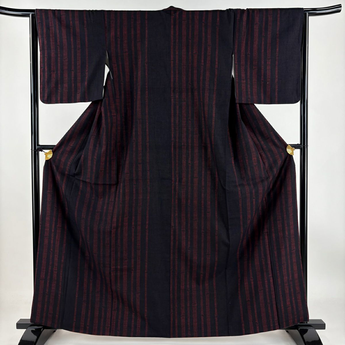 結城紬 身丈162cm 裄丈63.5cm S 袷 本場結城紬 奥順 証紙あり 亀甲絣