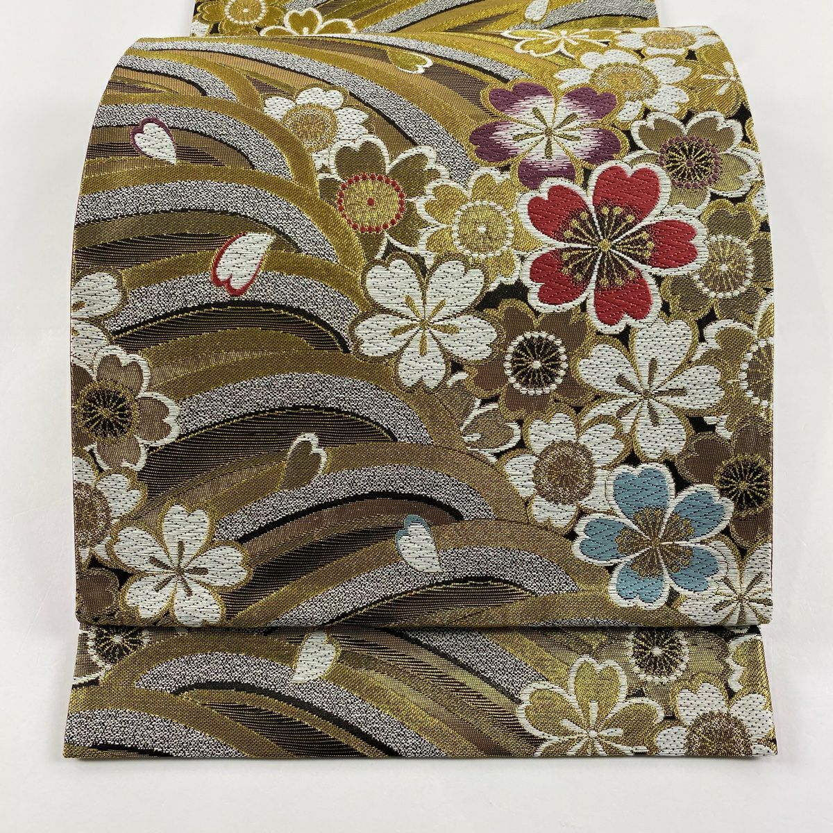 袋帯 秀品 葉柄 箔 金糸 金色 六通 正絹 【中古】 袋帯 美品