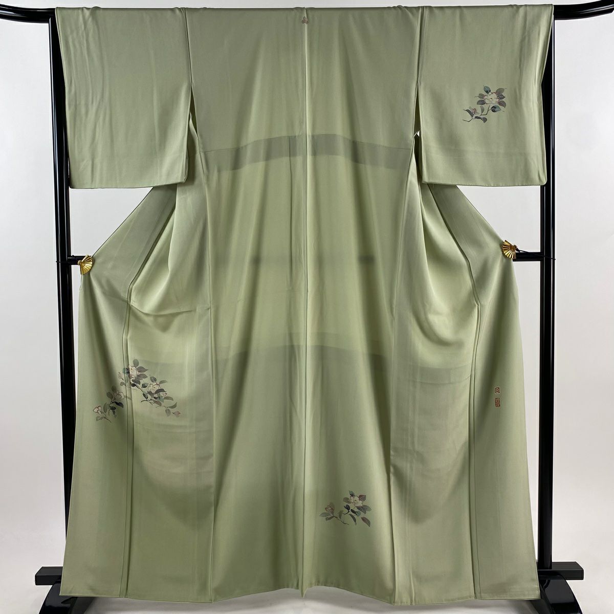 美品】 付下げ 身丈165.5cm 裄丈67.5cm L 袷 雪芝 螺鈿 金彩 墨色 正絹