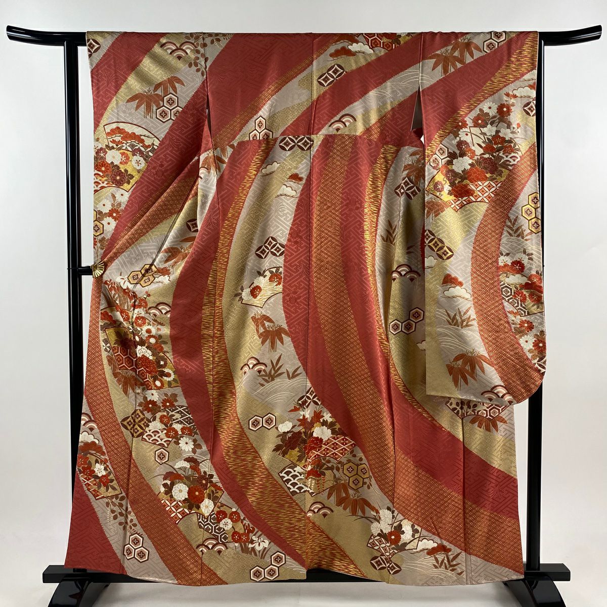 名古屋帯 美品 優品 関西仕立て 幾何学 箔 オレンジ 正絹 【中古