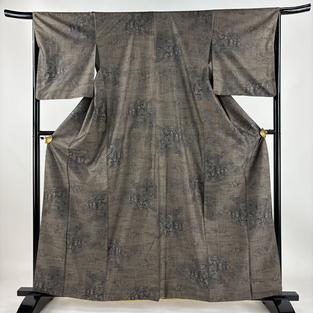 美品】 大島紬 身丈165cm 裄丈66cm M 袷 純泥染 証紙あり 唐草 縦縞 焦