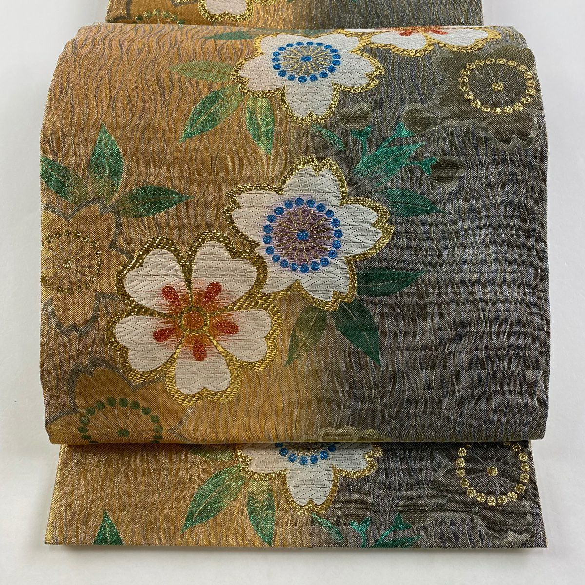 袋帯 秀品 関西仕立て 桜 菊 箔 金銀糸 金茶 六通 正絹｜中古・古着