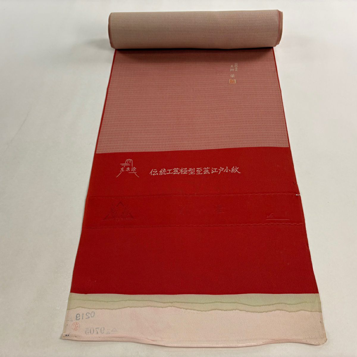 反物 秀品 江戸小紋 草木染 染め抜き紋 鮫 えんじ色 正絹｜中古・古着