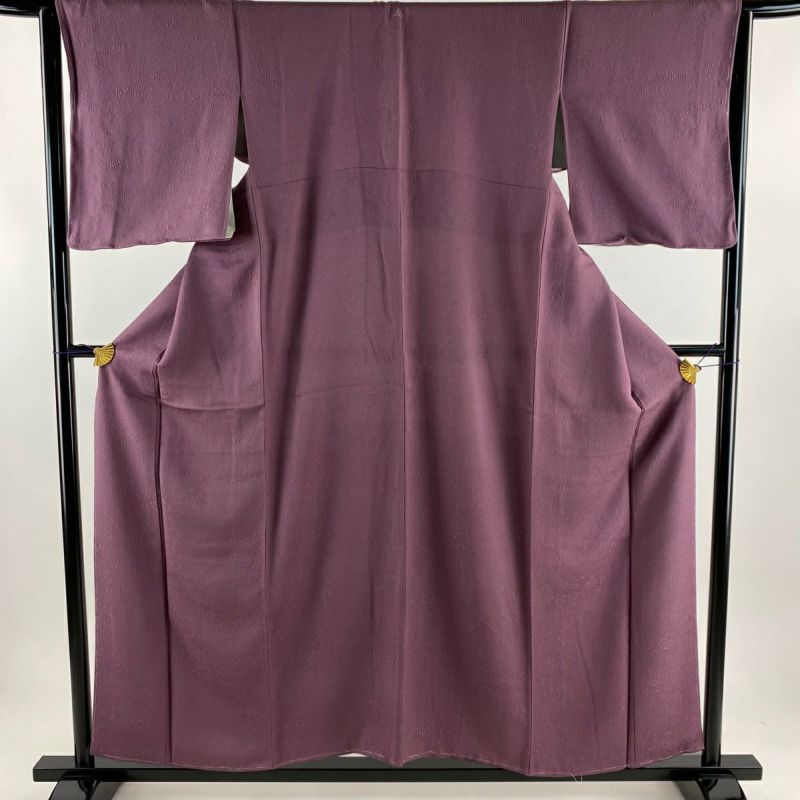 色無地 身丈156cm 裄丈64.5cm M 袷 地紋 濃紫 正絹 美品 秀品 一つ紋｜中古・古着・リサイクル着物通販｜バイセル オンライン