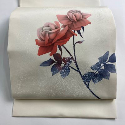 https://buysell.itembox.design/product/125/000002612590/000002612590-01-m.jpg