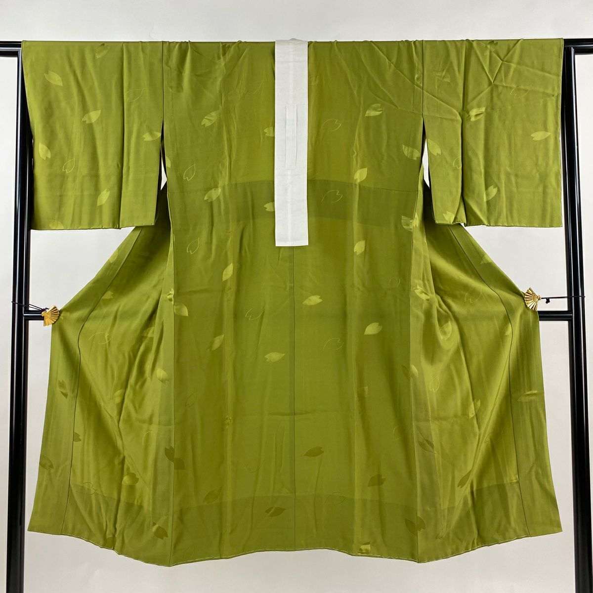 長襦袢 身丈123cm 裄丈64.5cm M 地紋 抹茶色 正絹 名品|中古・古着  