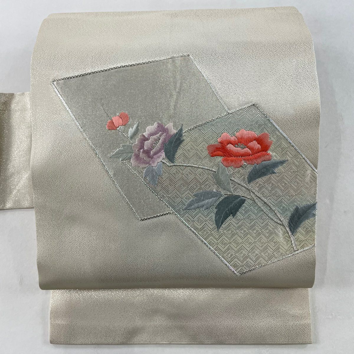 名古屋帯 金糸 銀糸 正絹 綴れ織 牡丹 花模様 ピンク 着物 052t