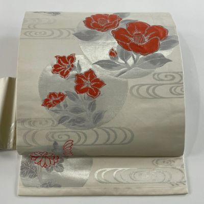 https://buysell.itembox.design/product/138/000002413818/000002413818-01-m.jpg