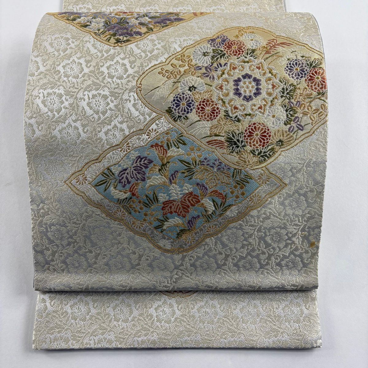 袋帯 名品 七宝 花菱 金糸 唐織 クリーム 六通 正絹｜中古・古着