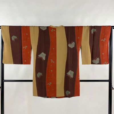 道行 身丈87cm 裄丈66.5cm M 和装コート 角衿 蝶 縦縞模様 絞り 茶紫 正絹 秀品|中古・古着・リサイクル着物通販|バイセル オンライン