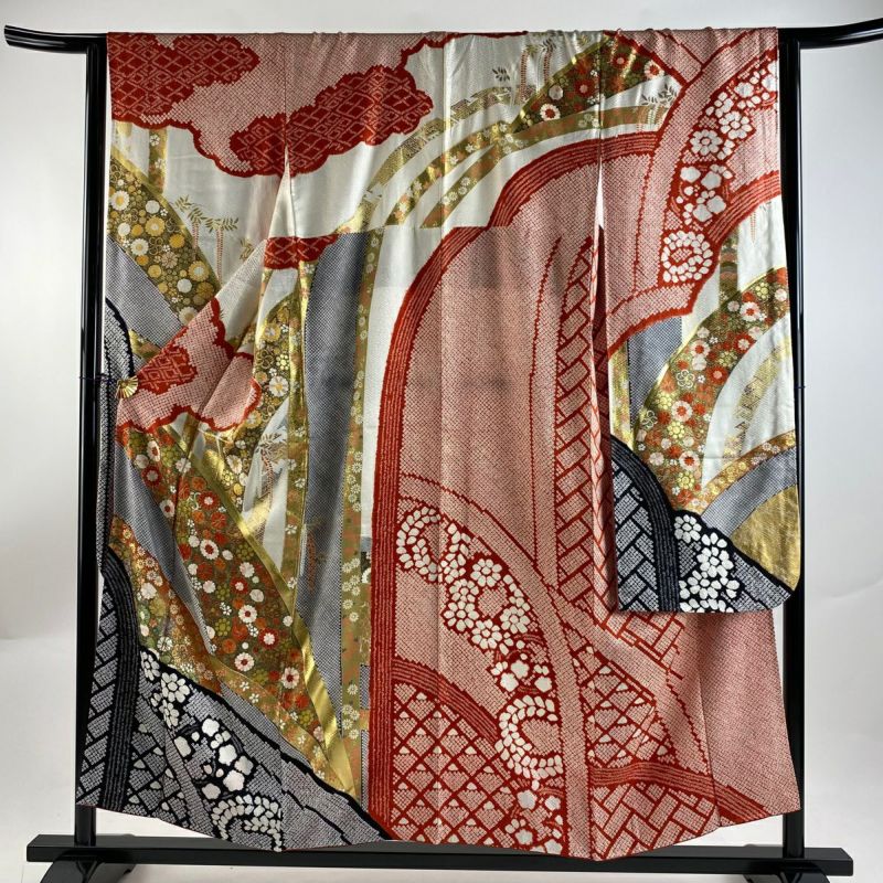 振袖 身丈155cm 裄丈64cm M 袷 菊 雲文 金銀彩 絞り クリーム 正絹 美品 名品｜中古・古着・リサイクル着物通販｜バイセル オンライン