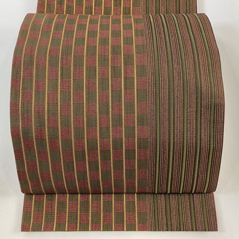 袋帯 秀品 菊 金糸 箔 焦茶色 六通 正絹 【中古】