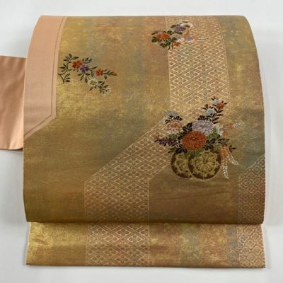 https://buysell.itembox.design/product/152/000002415206/000002415206-01-m.jpg