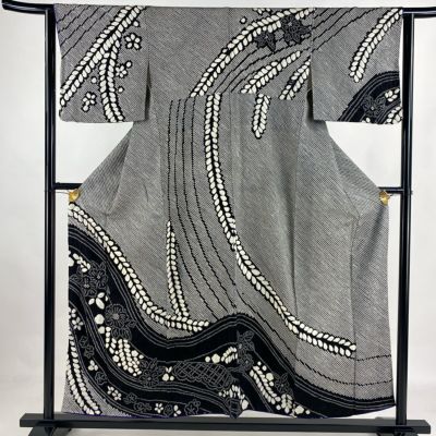 https://buysell.itembox.design/product/152/000002515219/000002515219-01-m.jpg