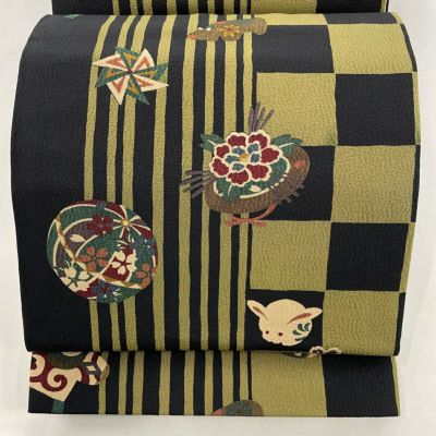 https://buysell.itembox.design/product/153/000002515341/000002515341-01-m.jpg