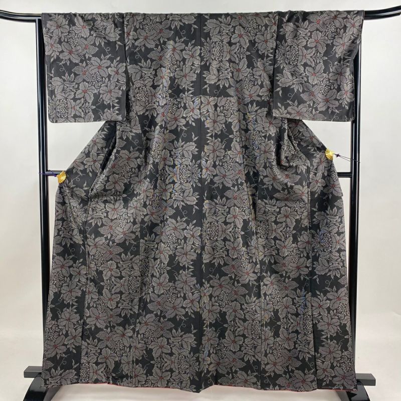 美品 紬 グレー濃淡 雲取り 風景柄 花文 バチ衿 身丈161cm 裄
