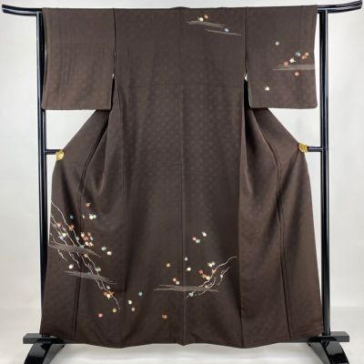 https://buysell.itembox.design/product/163/000002516367/000002516367-01-m.jpg