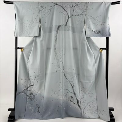 https://buysell.itembox.design/product/168/000002516818/000002516818-01-m.jpg