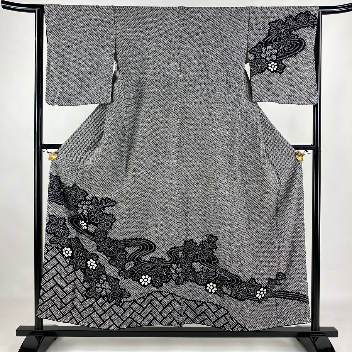 訪問着 身丈152.5cm 裄丈62.5cm S 袷 流水 草花 絞り 金彩 黒
