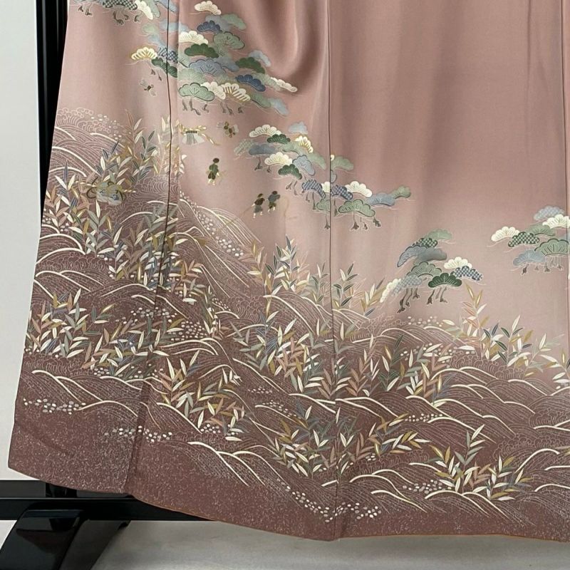付下げ 身丈160cm 裄丈67cm M 袷 松 人物 ぼかし 金彩 ピンク