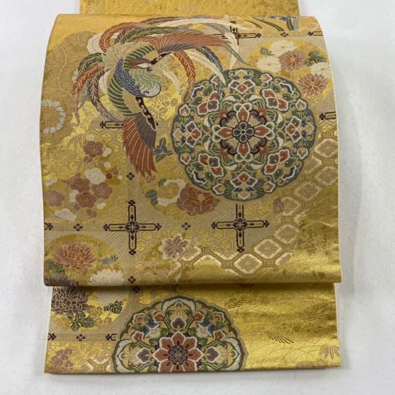 袋帯 美品 逸品 引箔本金紹巴 菱重ね鏡文 金糸 金色 お太鼓柄 正絹 袋帯 美品 逸品 引箔本金紹巴 菱重ね鏡文 金糸 金色 お太鼓柄 正絹