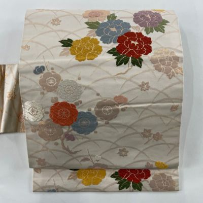 https://buysell.itembox.design/product/188/000002418884/000002418884-01-m.jpg