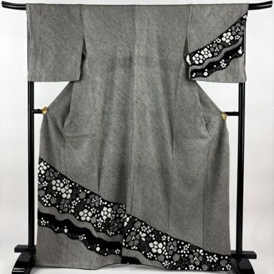https://buysell.itembox.design/product/197/000002519735/000002519735-01-m.jpg