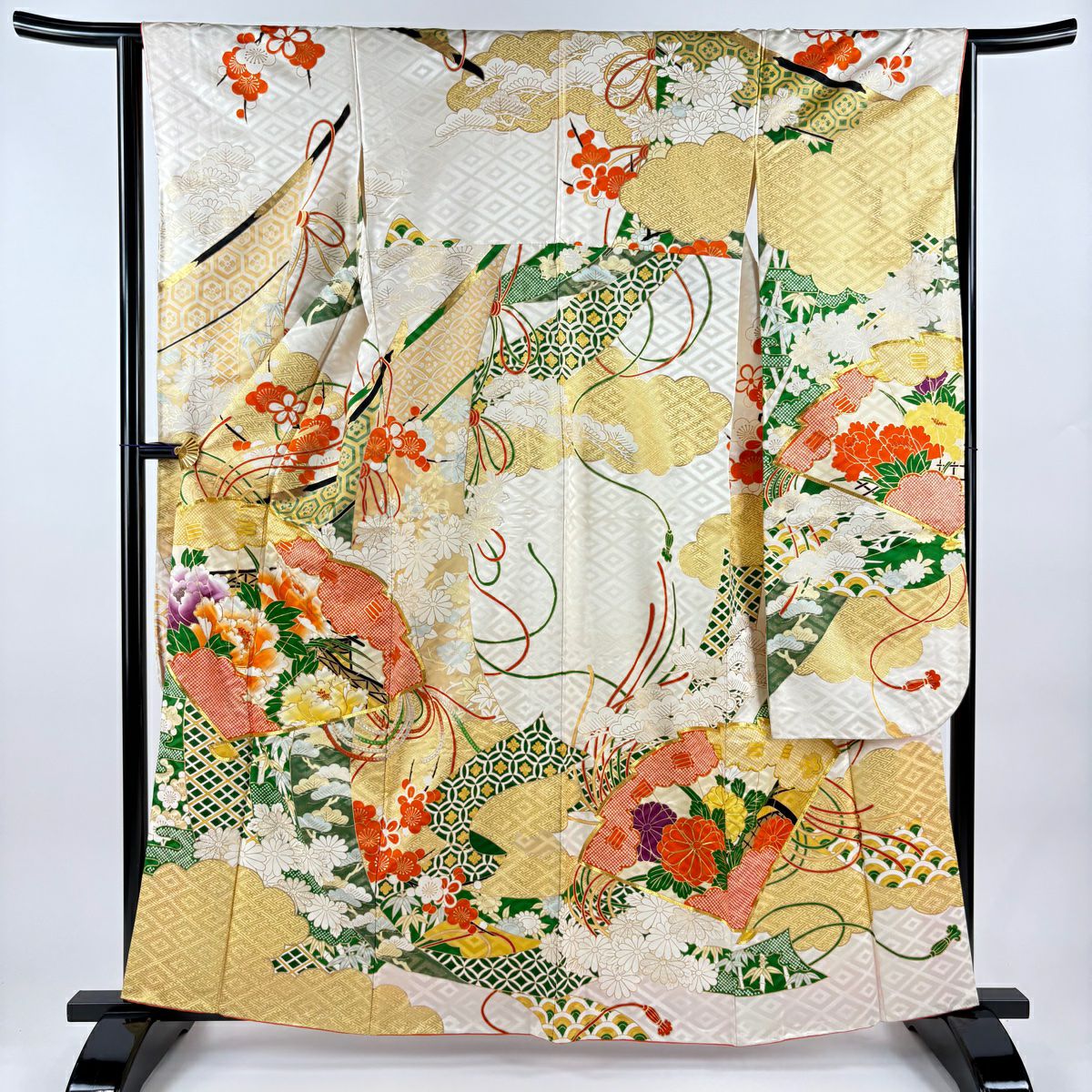 袋帯 刺繍 豪華金彩 素敵なデザイン お太鼓柄 正絹 U-3391 袋帯 秀品 華文 金糸 刺繍 灰緑 お太鼓柄 正絹 【中古】 - メルカリ