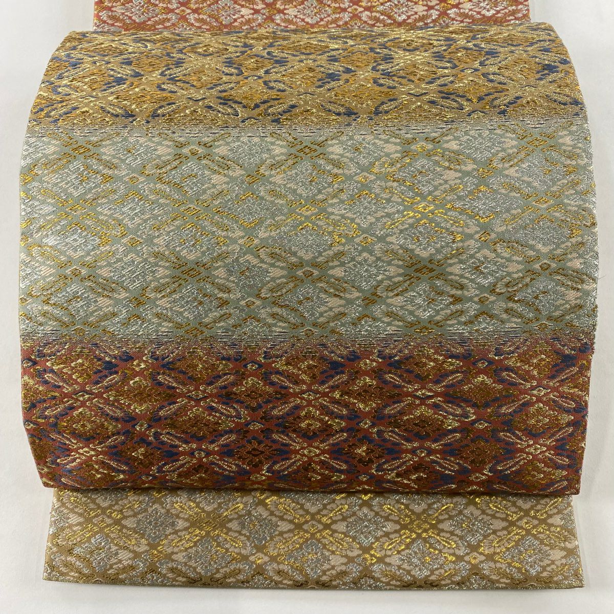 袋帯 美品 秀品 市松 霞 金銀糸 薄茶色 六通 正絹|中古・古着 袋帯 美品 秀品 市松 霞 金銀糸 薄茶色 六通 正絹|中古・古着