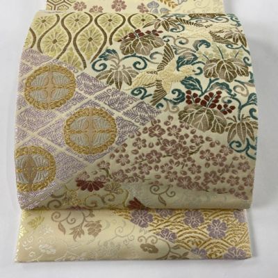 https://buysell.itembox.design/product/218/000002521841/000002521841-01-m.jpg