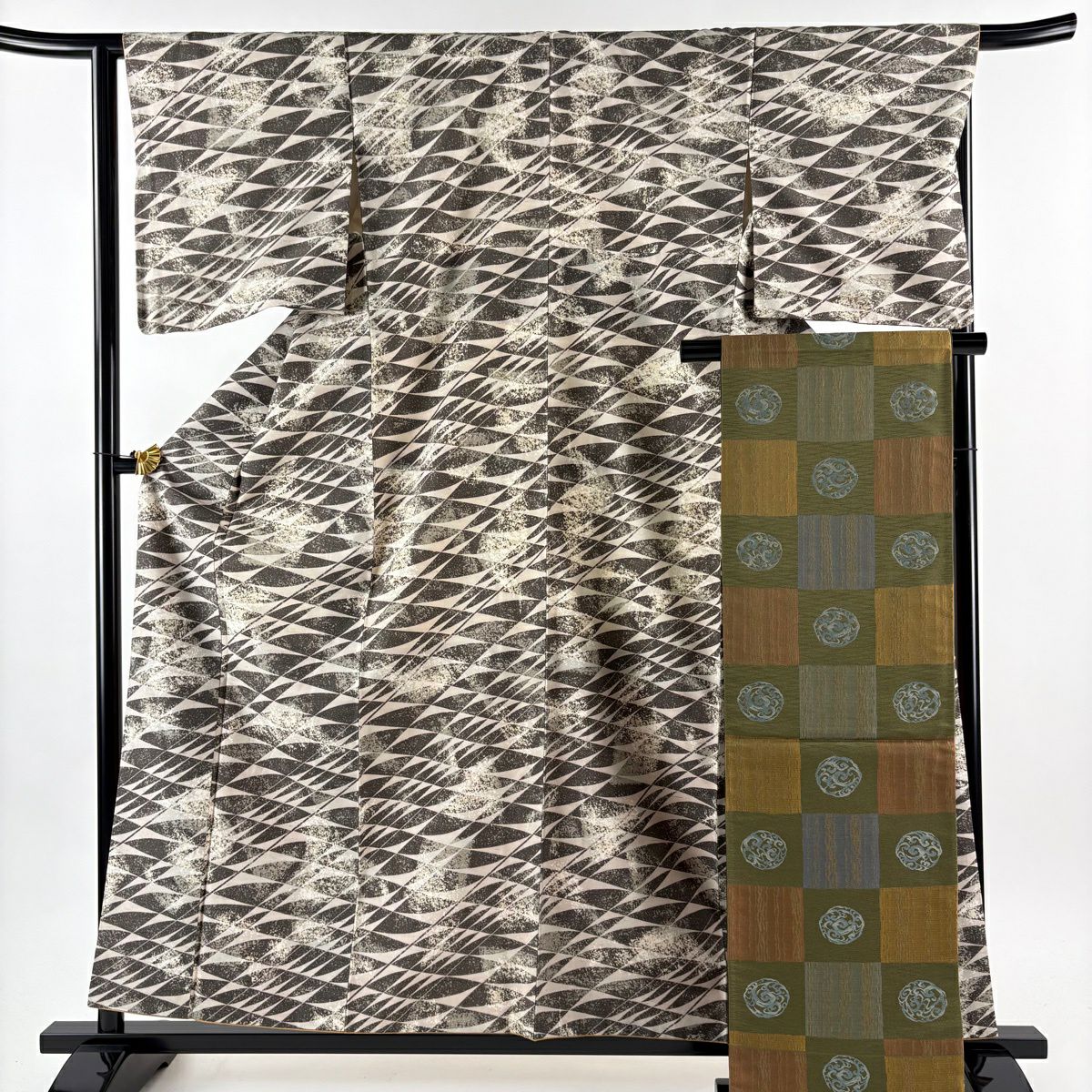 美品】 小紋 身丈161cm 裄丈64.5cm M 袷 名古屋帯セット 紬地 幾何学