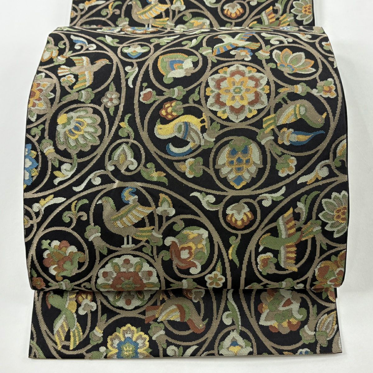 袋帯 逸品 川島織物 落款あり 花唐草 鳥 箔 黒 六通 正絹｜中古・古着