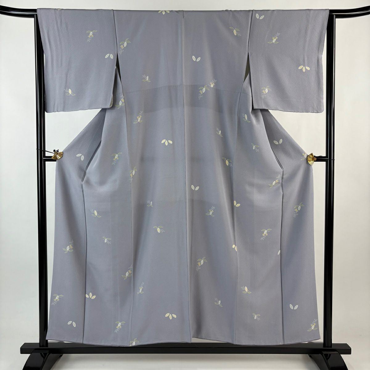 小紋 身丈161cm 裄丈65cm M 袷 落款あり 梅 絞り 濃紫 正絹 秀品｜中古